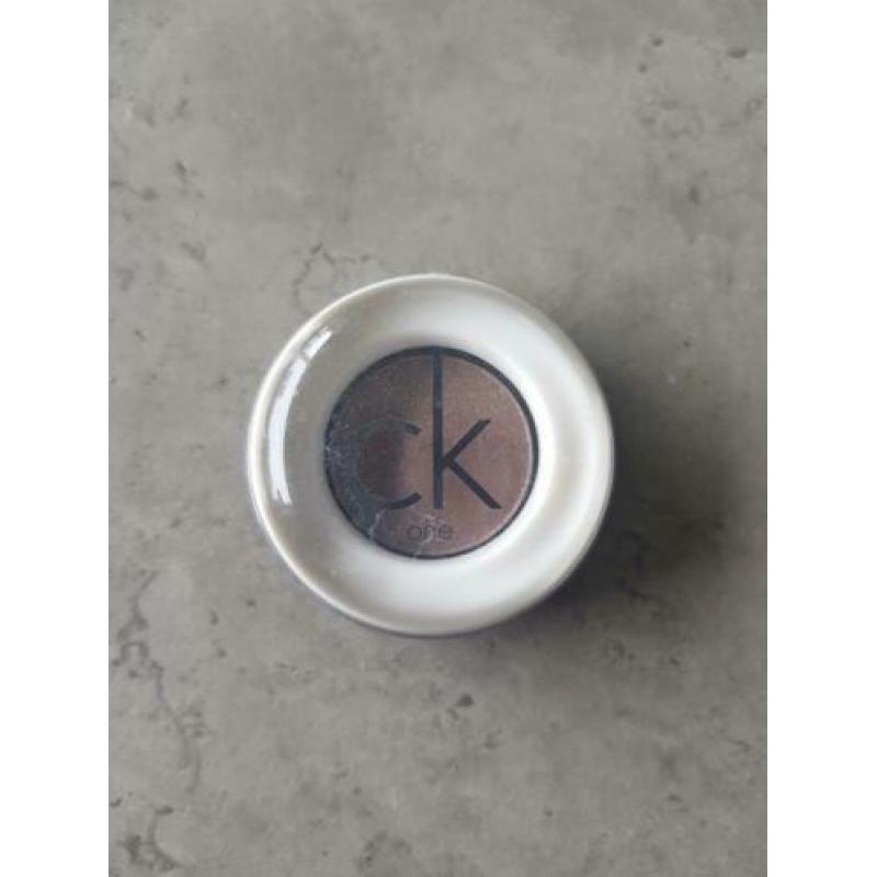 Calvin klein | eyeshadow | 720 | ZGAN