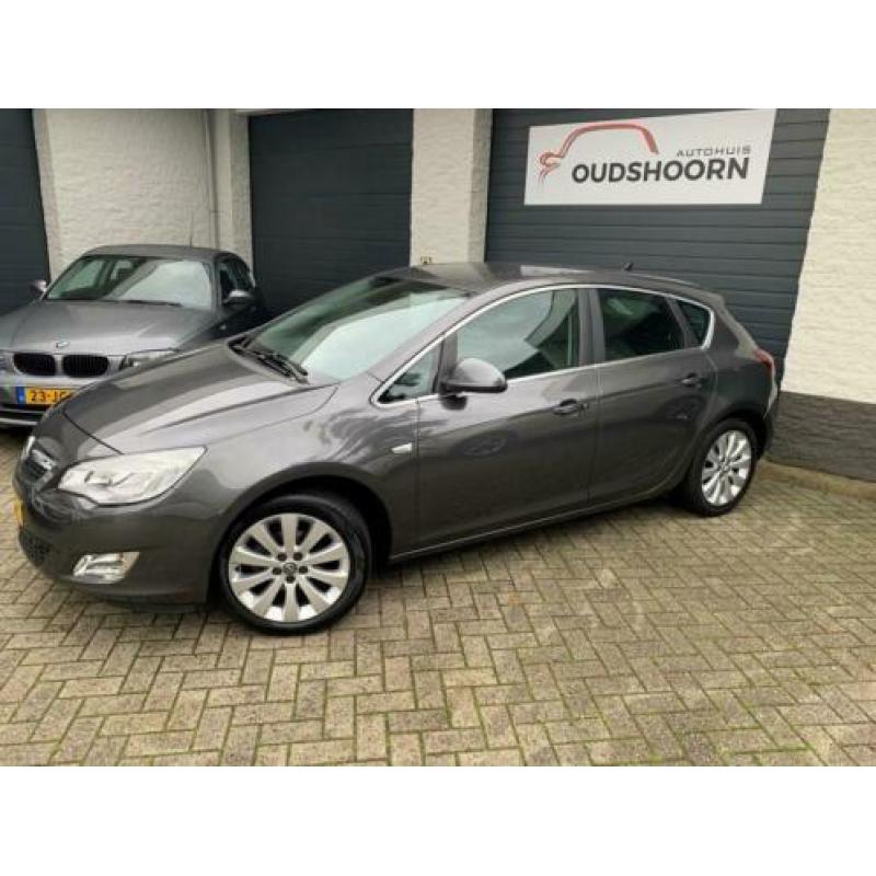 Opel Astra 1.4 Cosmo LEER TREKHAAK