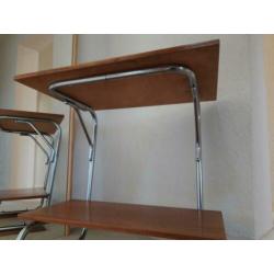 retro vintage chromen frame bij zettafel