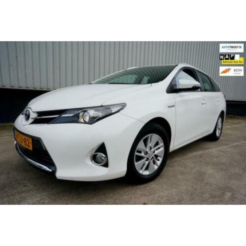 Toyota Auris Touring Sports 1.8 Hybrid Aspiration Camera_Cli