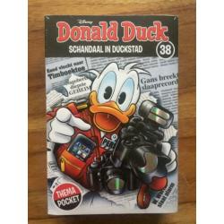 36 (dubbel en extra) DONALD DUCK POCKETS en specials