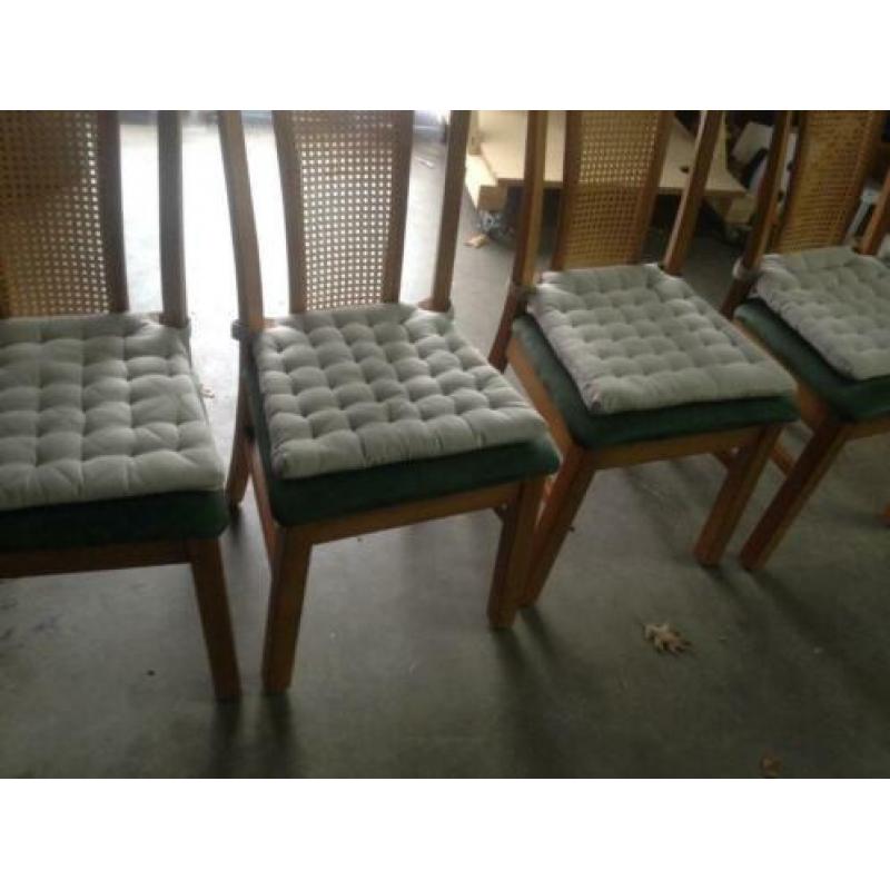 4 eetkamerstoelen