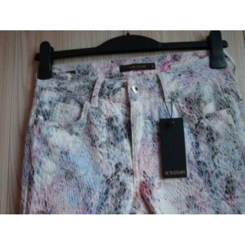 Lange nieuwe SUPERTRASH broek. Jeansmaat 28 ( 36 )