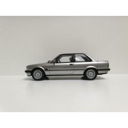 Ottomobile Bmw E30 325i Coupe 1:18 Nieuw