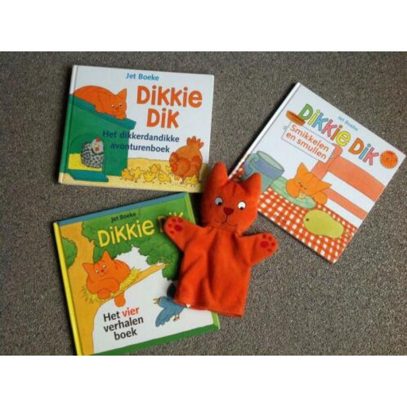 Dikkie Dik 3x boek handpop 4x puzzel pop poes peuter kleuter