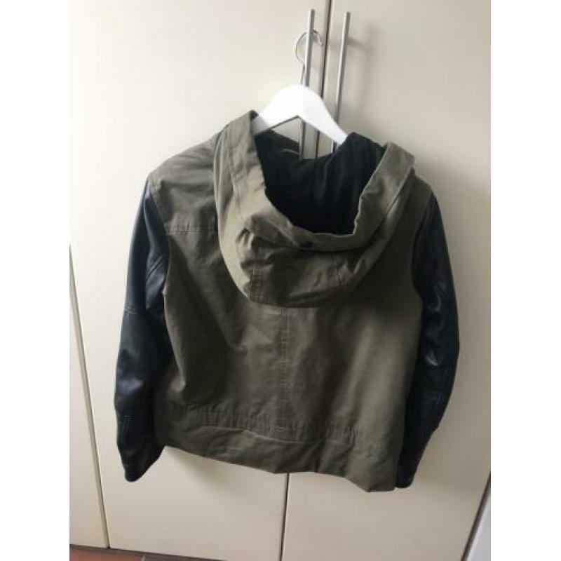 Kort windjack/jas ZARA (khaki/zwart) maat L