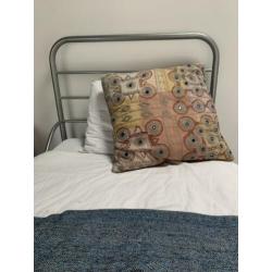Designklassieker van Ikea, eenpersoons bed