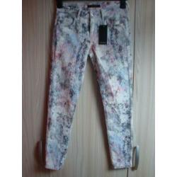 Lange nieuwe SUPERTRASH broek. Jeansmaat 28 ( 36 )