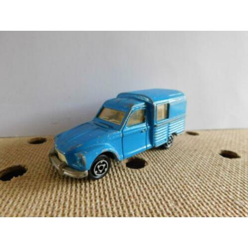majorette acadiare n0 235