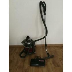Mooie vintage Filter Queen stofzuiger te koop!