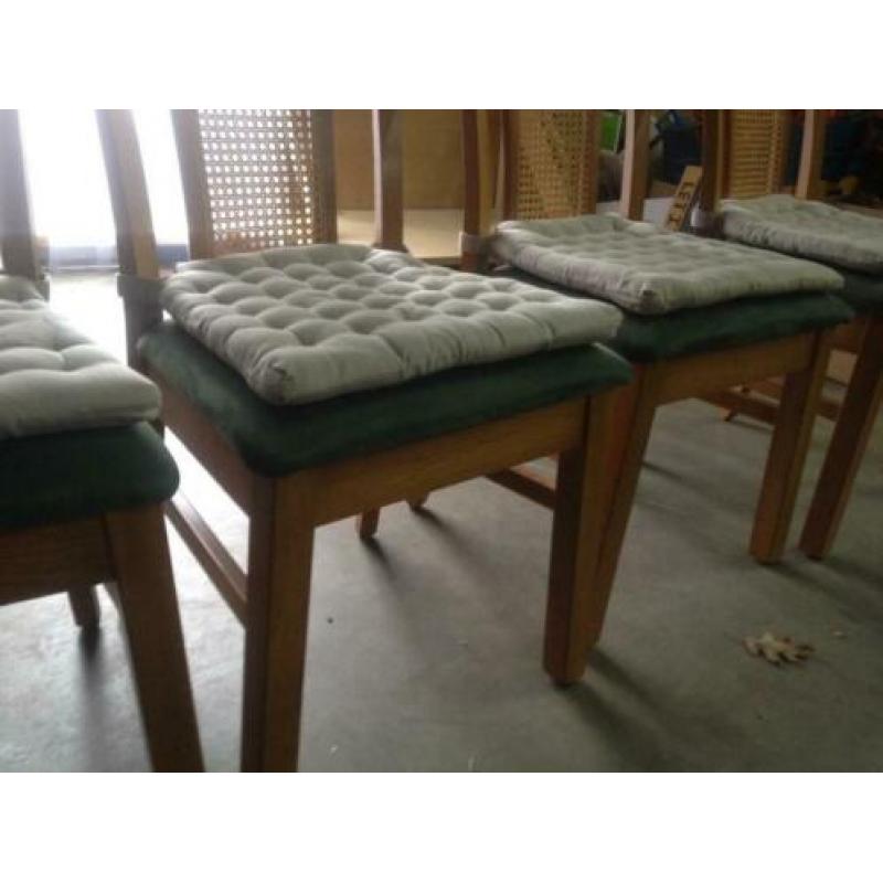 4 eetkamerstoelen
