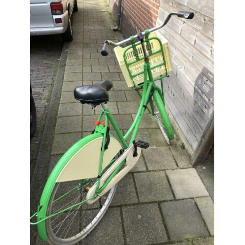 Omafiets met krat ZGAN
