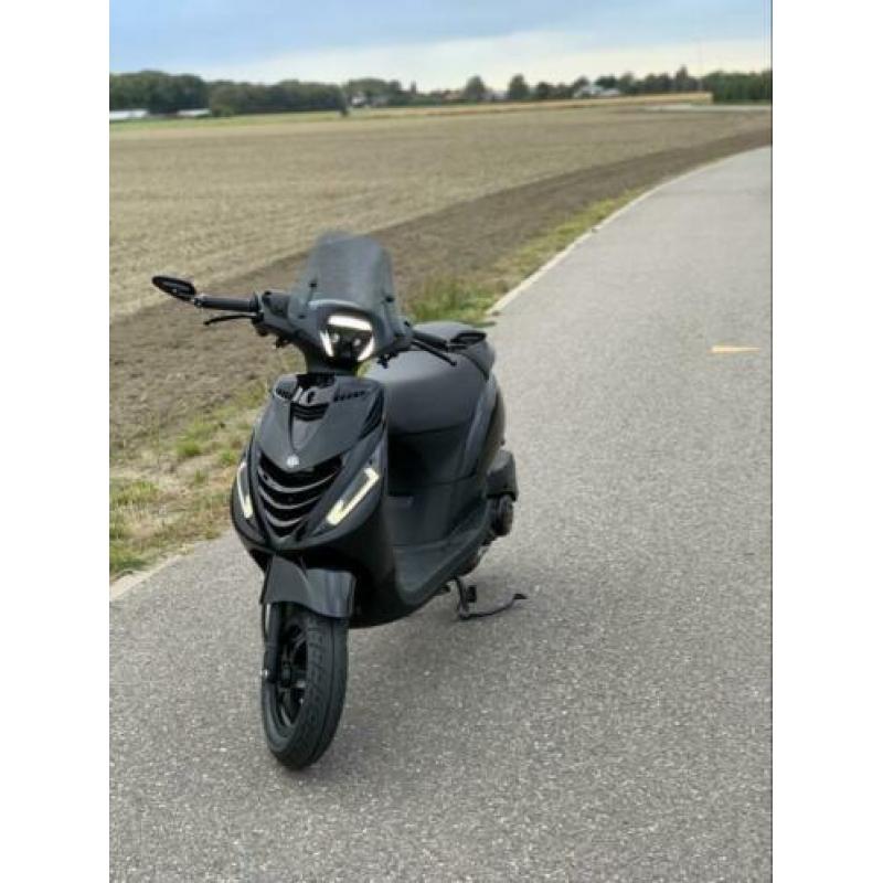 Piaggio Zip brom