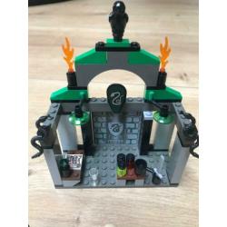 Lego Harry Potter Chamber of secrets - 4735 Slytherin
