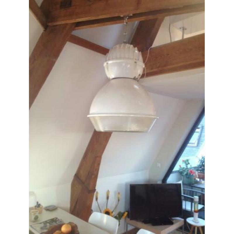 Vintage fabriekslamp wit