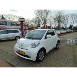 Toyota IQ 1.0 VVT-i 68pk AUTOMAAT CVT