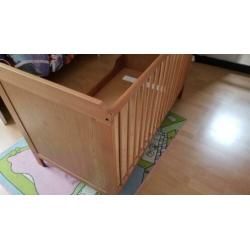 Ikea ledikant babybed incl matras