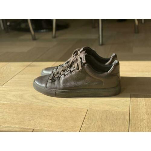 Balenciaga sneakers bruin leer. Nieuwstaat mt.43