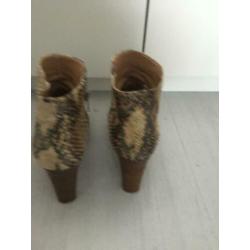 Slang print laarzen in maat 36