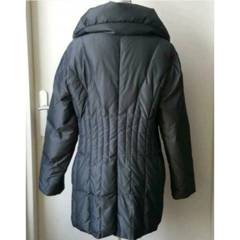 Heerlijke warme dons jas Basler Sport line daune maat 44