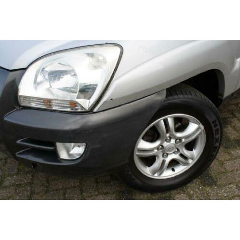 Kia Sportage 2.0 CRDi Executive 2e Eigenaar. (bj 2005)