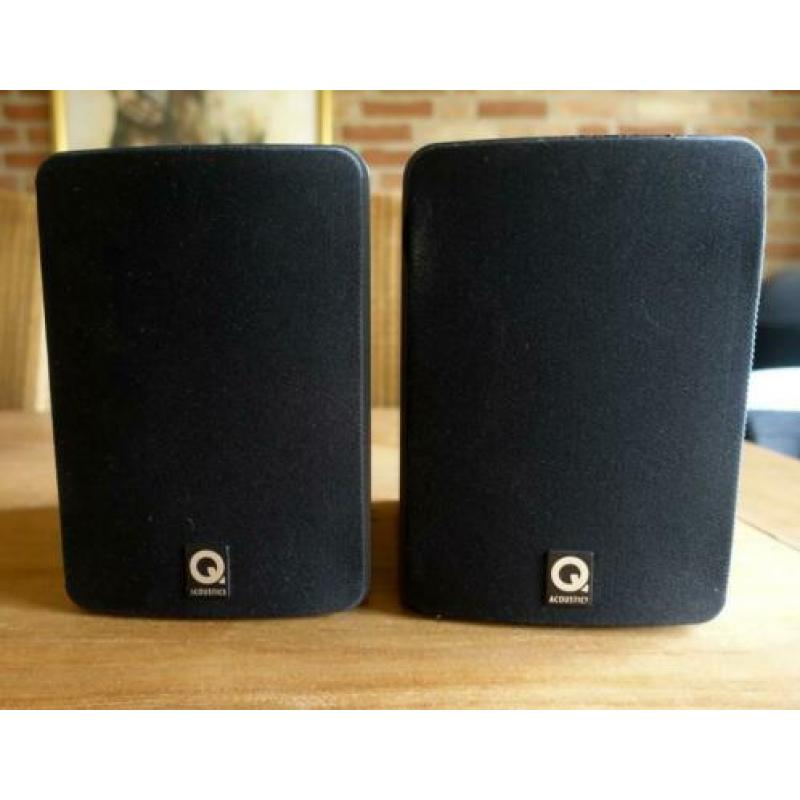 2 luidsprekers van Q Acoustics type 1010i - kersenhout