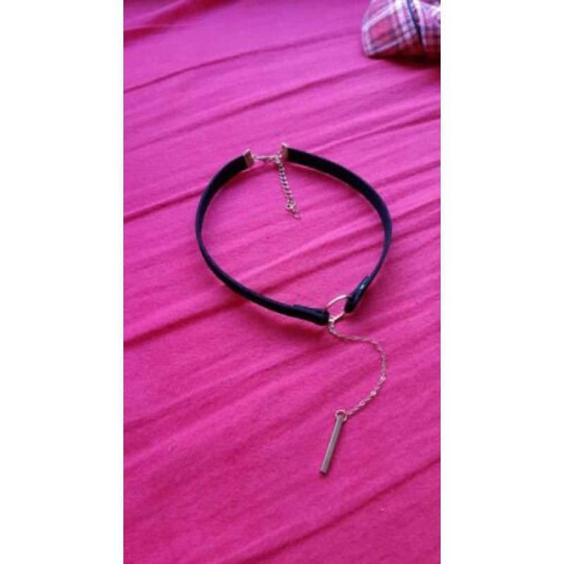 Choker met ring en kettinkje met staafje eraan - kpop style