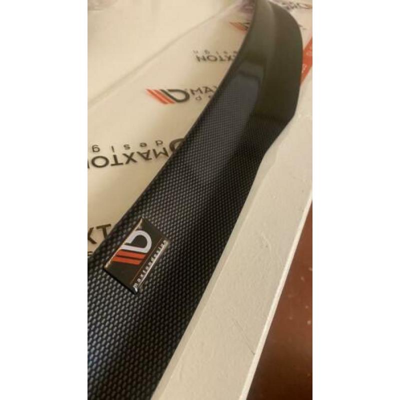 Maxton Design spoiler cap carbon look (Audi S3 8P FL)
