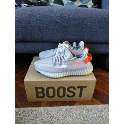 Adidas Yeezy Tail Light 42 & 42 2/3 (supreme,yeezy,Bape)