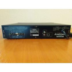 Pioneer DIGITAL SYNTHESIZER TUNER F-X44OL