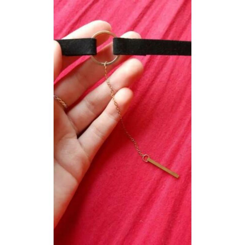 Choker met ring en kettinkje met staafje eraan - kpop style