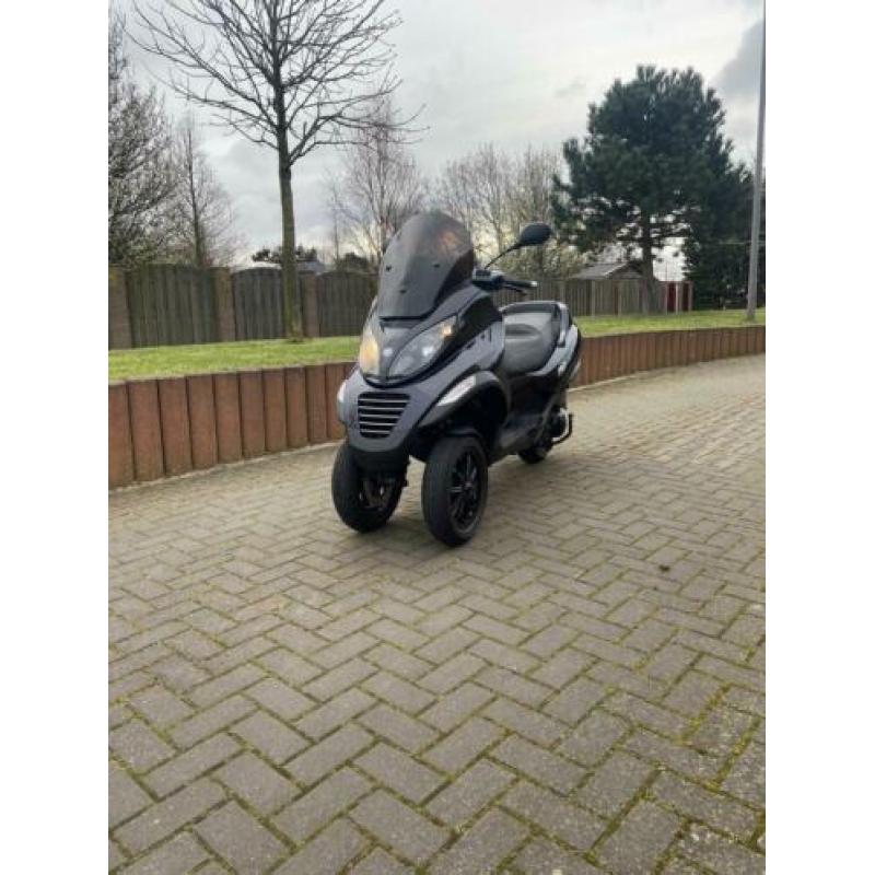 Piaggio mp3 250cc