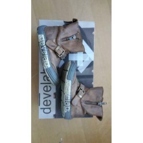 develab half hoge rits laarsjes maat 24