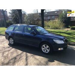 Skoda Octavia Combi 1.6 TDI Greentech Ambition Business Line