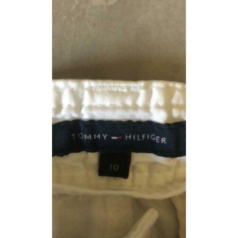 Tommy Hilfiger witte korte broek mt 10