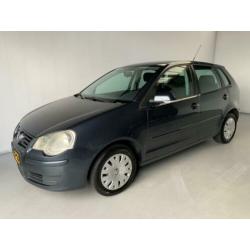Volkswagen Polo 1.2-12V Optive 5-deurs Airco Radio/cd Elek.r