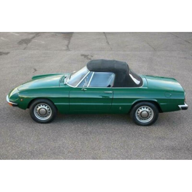 Alfa Romeo 1.3 Spider gerestaureerd (bj 1974)