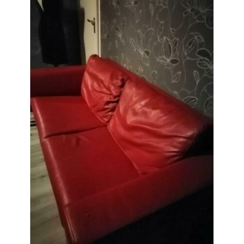 Montell leder rode tweezits bank