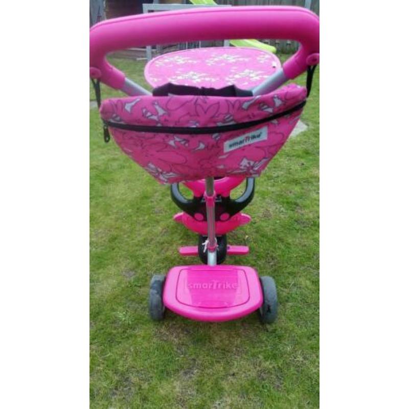 Smartrike 4 in 1 driewieler 665A roze zwart z.g.a.n.