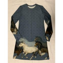 Jurkje met paarden blauw (ook korte mouw mogelijk) maat 104