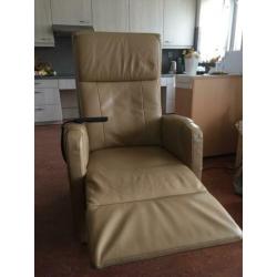 Relaxstoel met sta-op functie (electrisch)