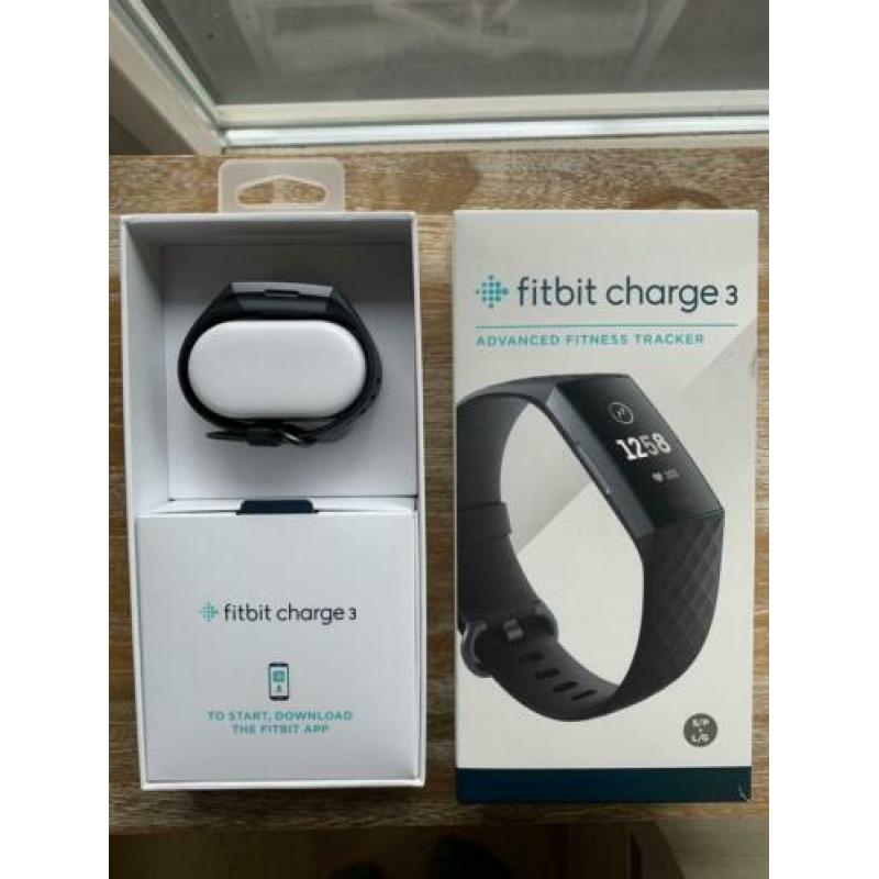 FitBit Charge 3, nieuw. Met extra bandje en oplader