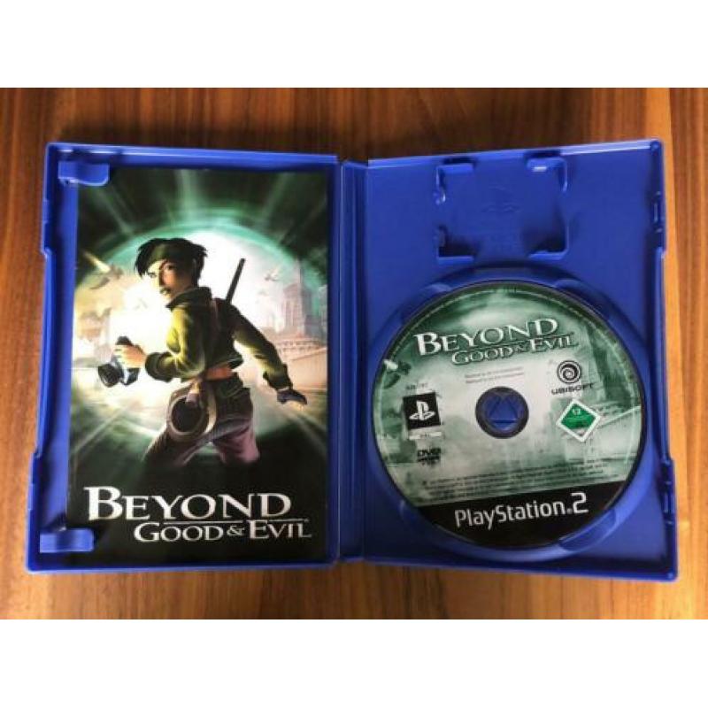 PlayStation 2 game: Beyond Good & Evil.