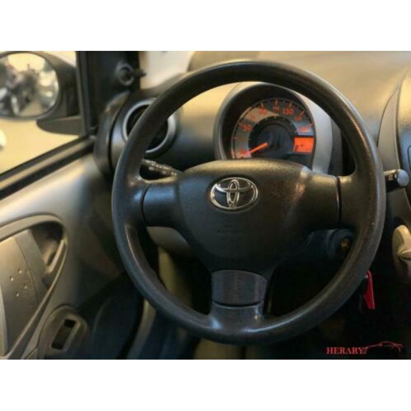 Toyota Aygo 1.0 12v VVT-i Sport 5-Deurs Clima Airco