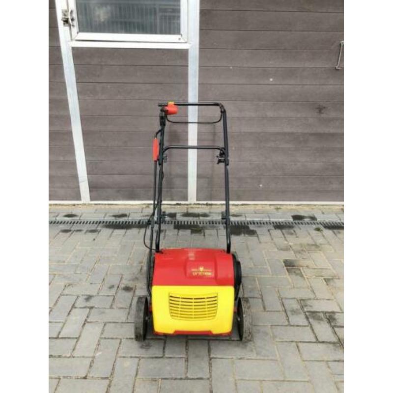 WOLF Garten UV 30 HBM verticuteermachine