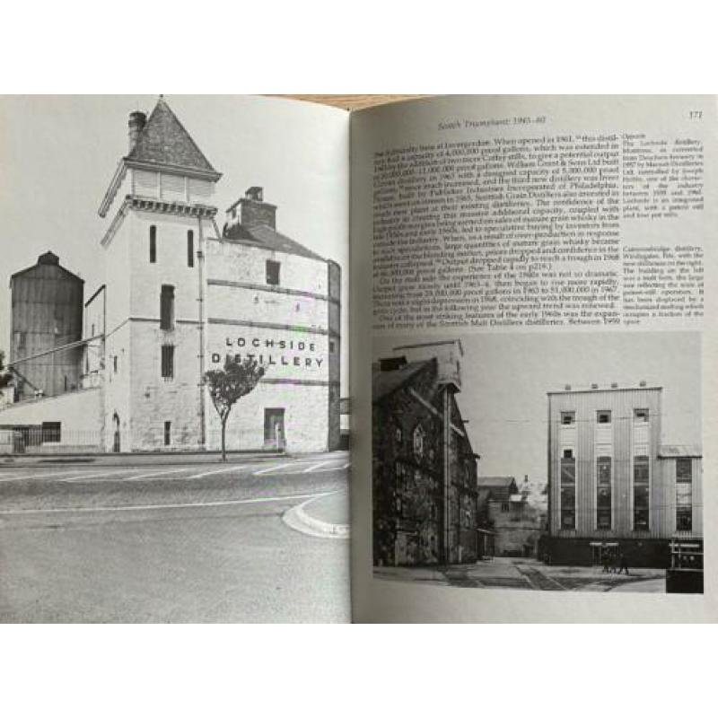 The Making of Scotch Whisky --Michael s.Moss-John Hume -boek