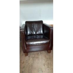 2 Prachtige bruine fauteuils