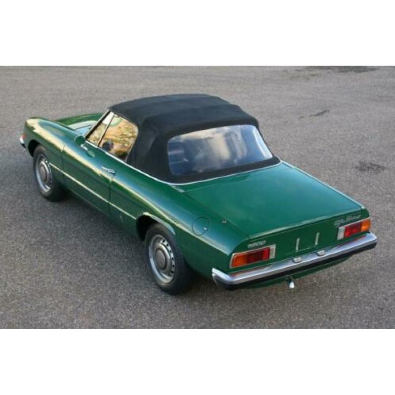 Alfa Romeo 1.3 Spider gerestaureerd (bj 1974)