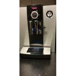 Jura f7 impressa weinig gebruikt.