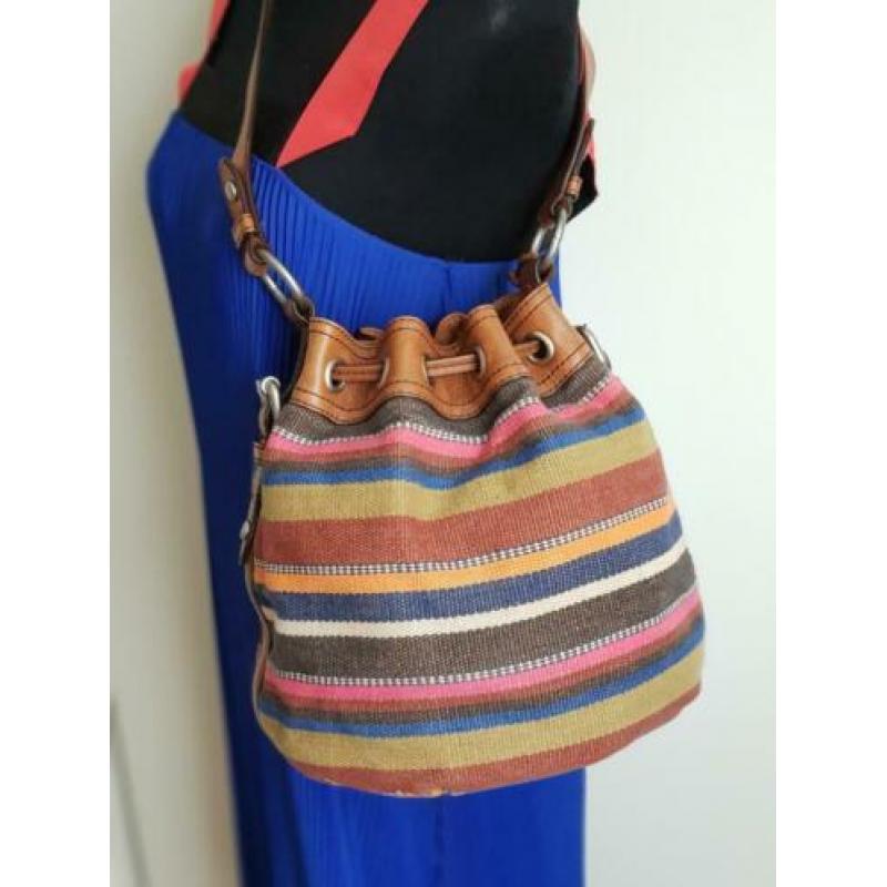 Fossil tas